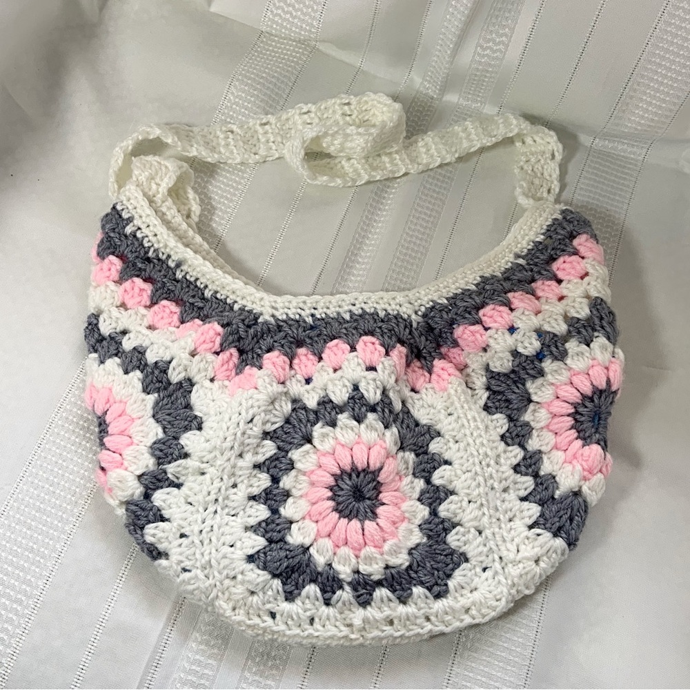Crochet Patterned Women's Bag - White, Pink, Gray